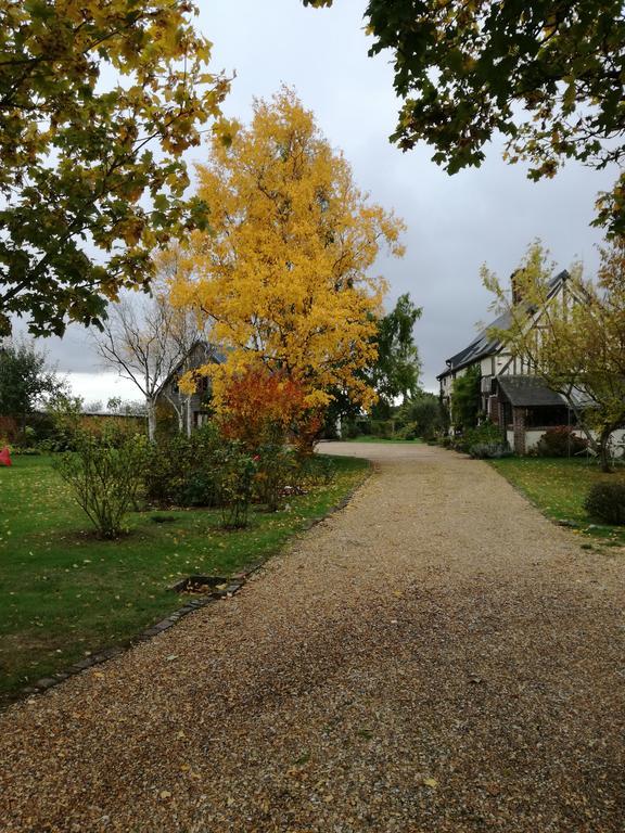 Chambre d'hôtes - Le jardin des Patissons La Foret Du Parc Extérieur photo
